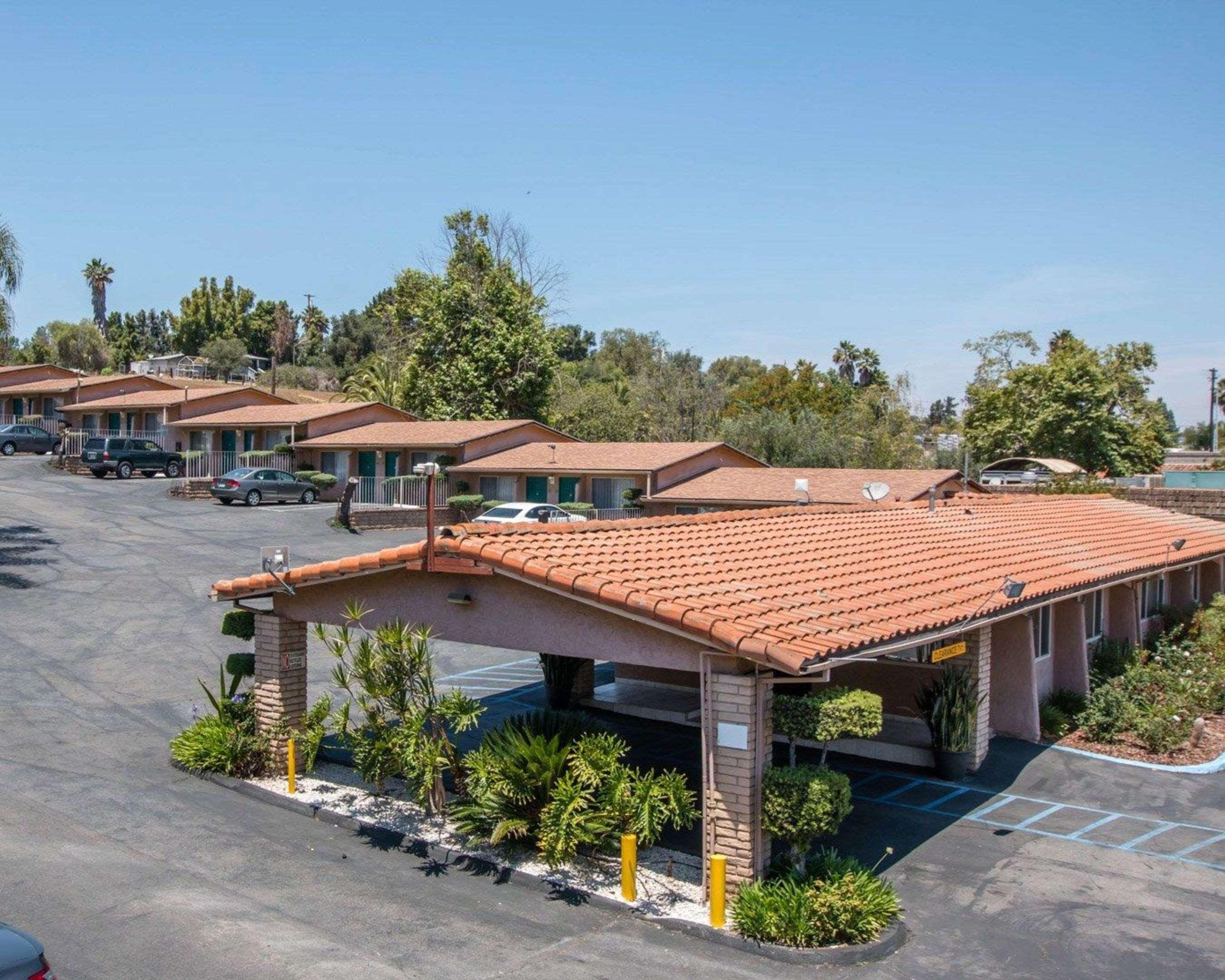 Rodeway Downtown Gasthof Fallbrook