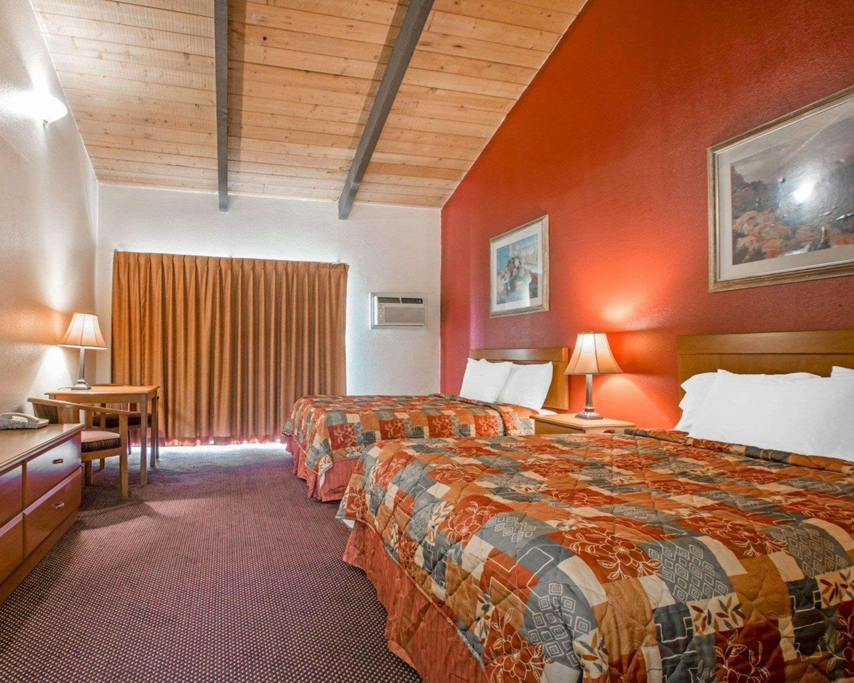 Rodeway Downtown Gasthof 2*
