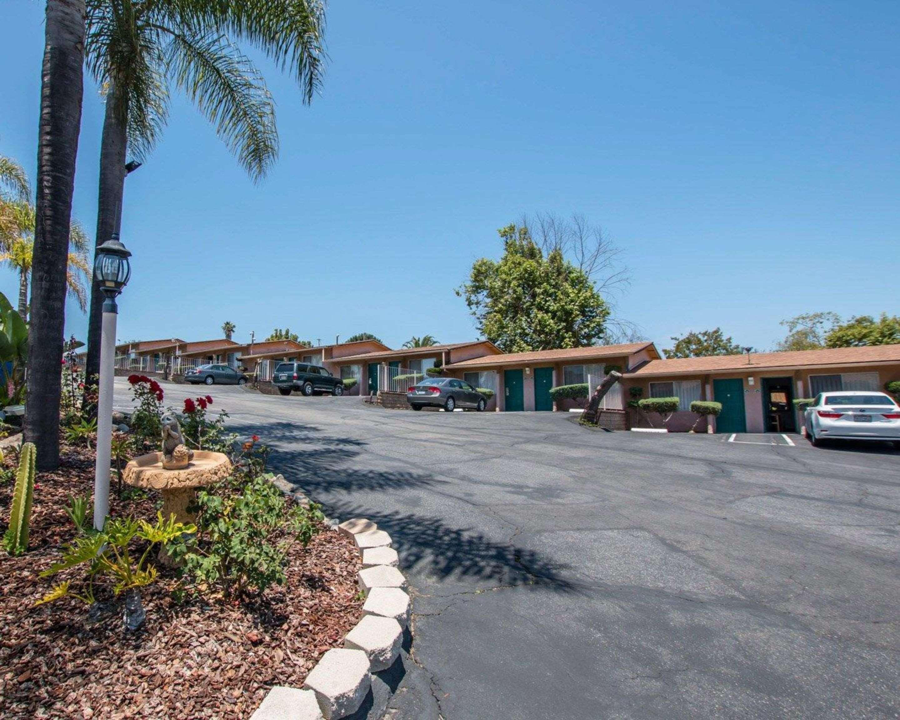 Rodeway Downtown Gasthof Fallbrook